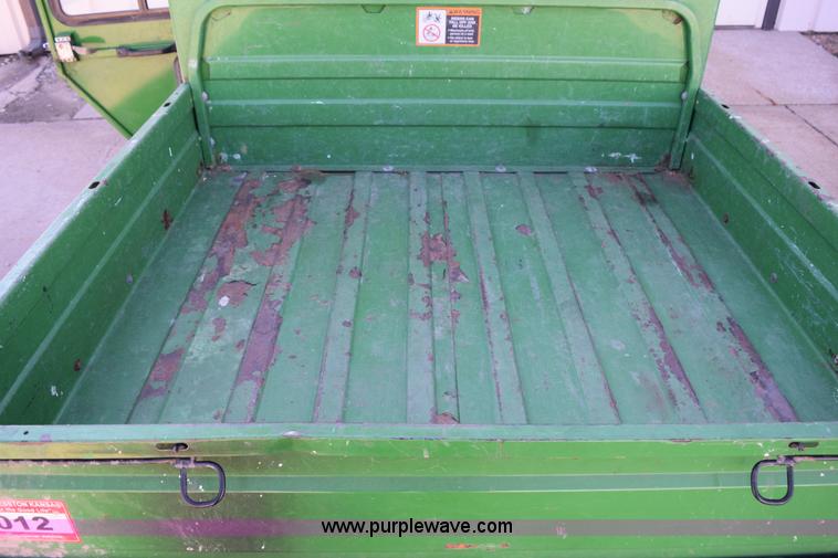 image for item AY9111 1997 John Deere Gator utility vehicle