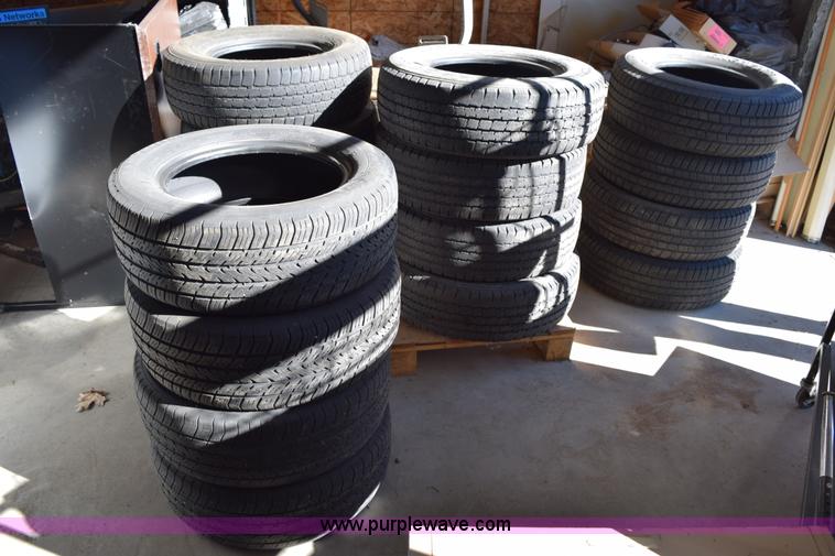 image for item AY9112 (26) assorted tires