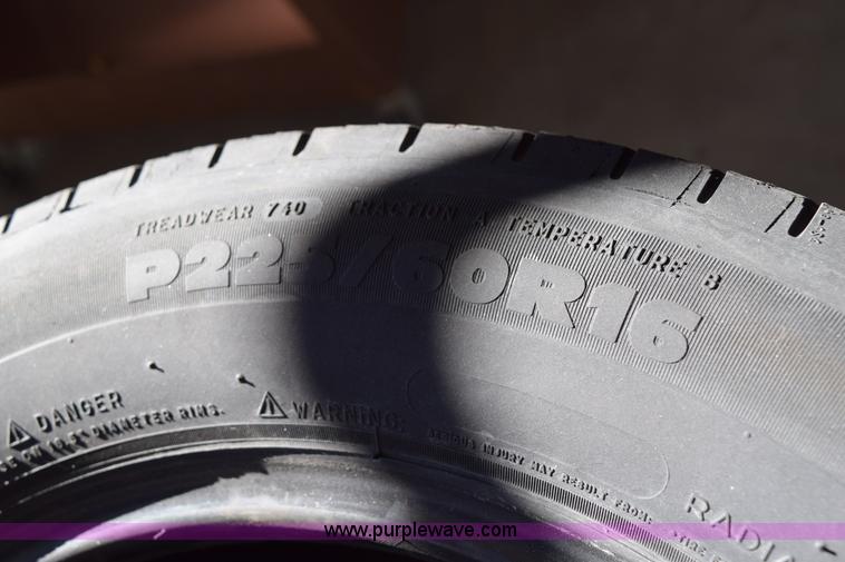 image for item AY9112 (26) assorted tires