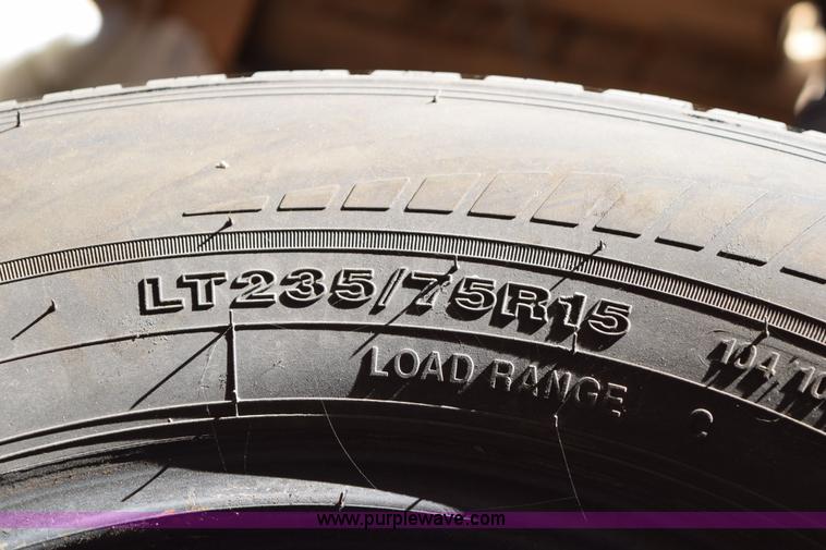 image for item AY9112 (26) assorted tires