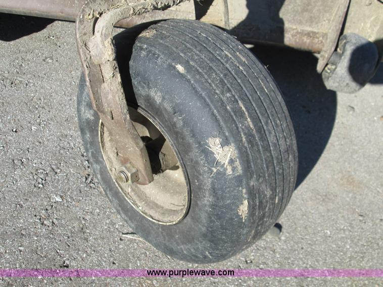 image for item AY9171 Grasshopper 930D lawn mower