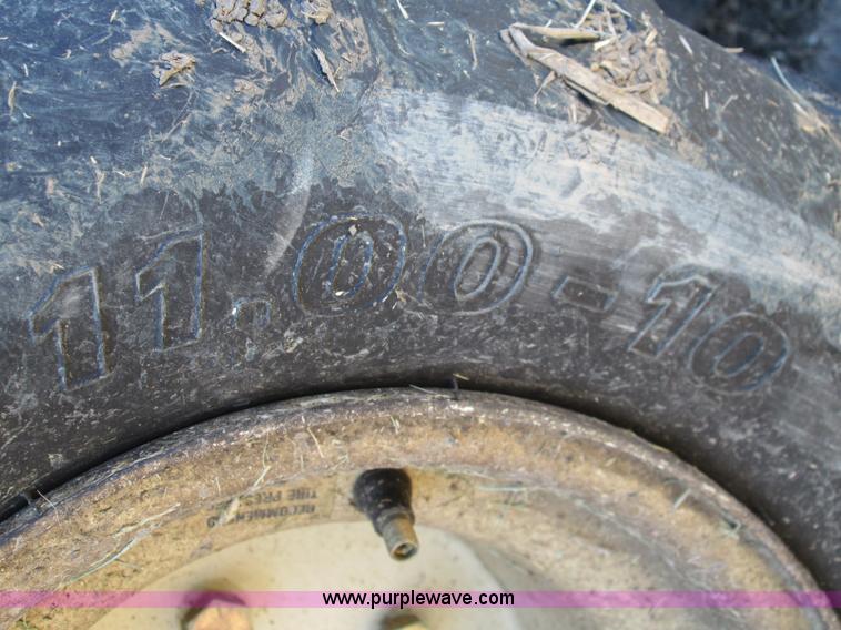 image for item AY9171 Grasshopper 930D lawn mower