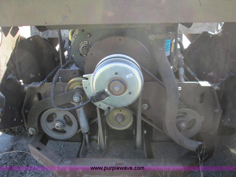 image for item AY9172 Grasshopper 428D lawn mower