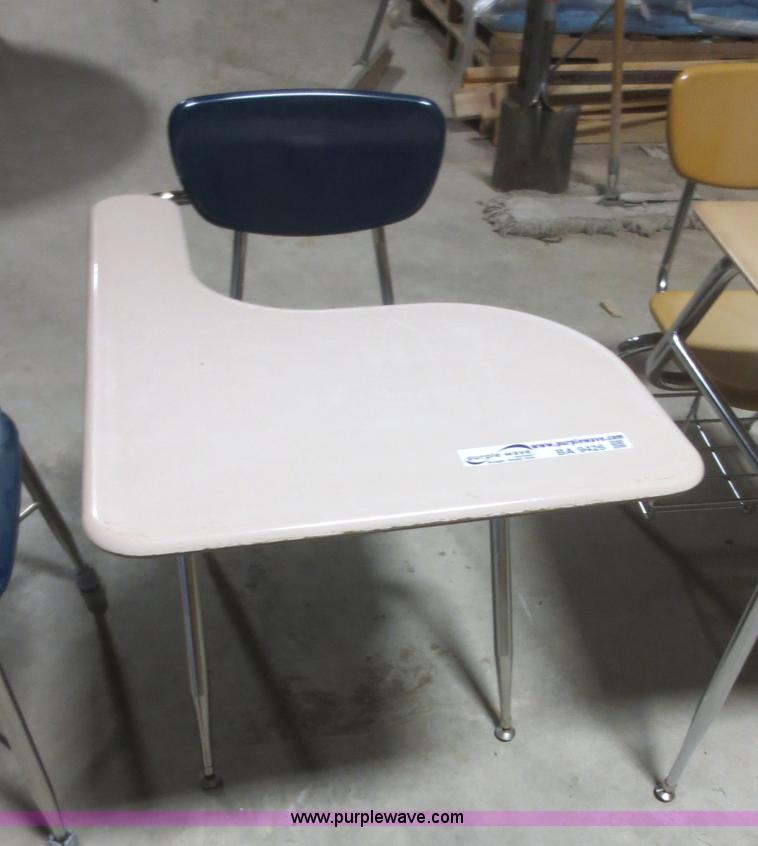 image for item BA9426 Assorted furniture