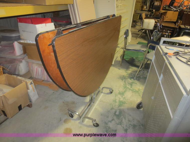image for item BA9427 (10) tables