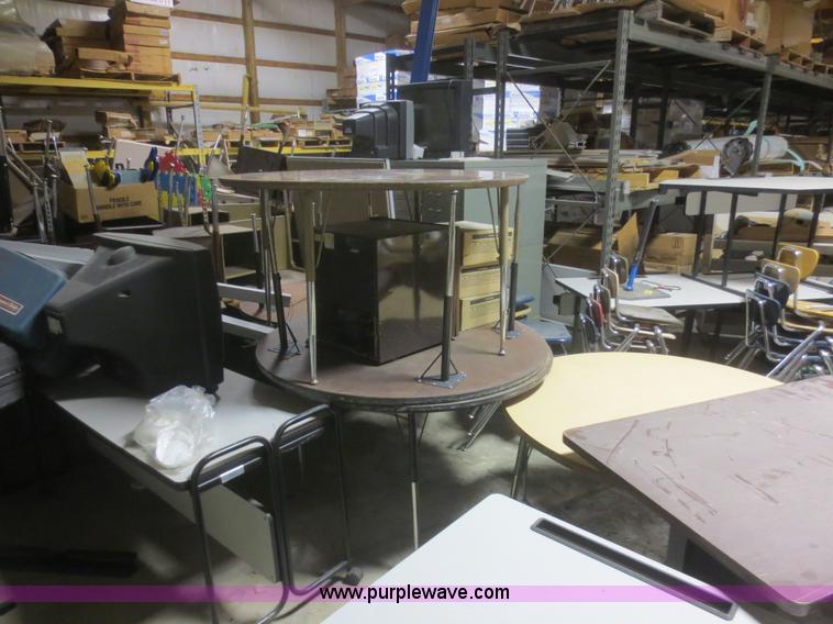 image for item BA9427 (10) tables