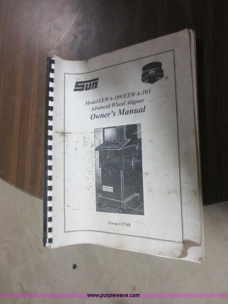 image for item BA9429 Sun PC EEWA wheel alignment machine