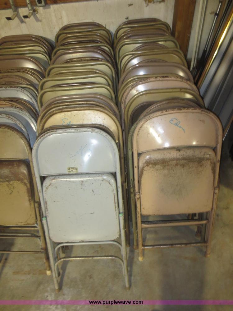 image for item BA9430 Approximately 150 metal folding chairs