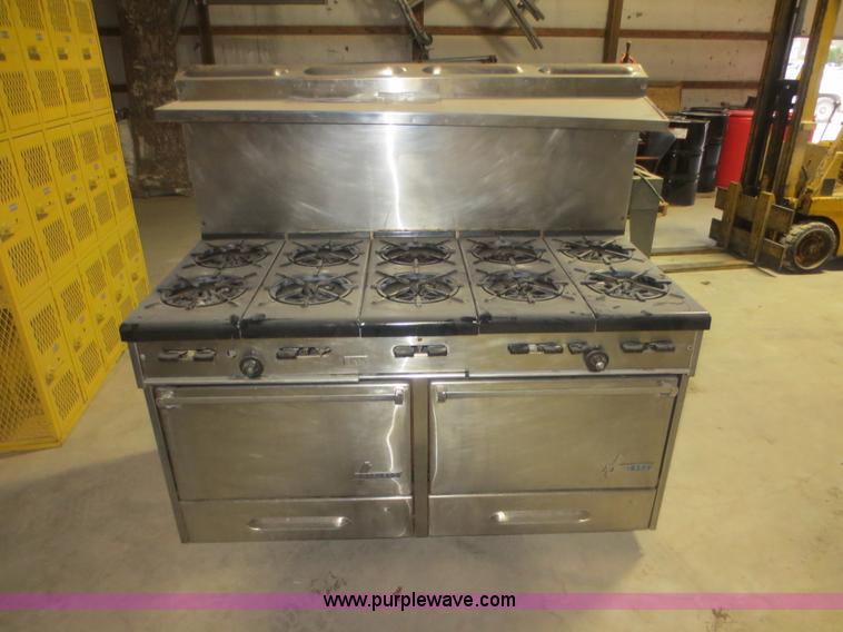 image for item BA9433 Garland ten burner top natural gas stove