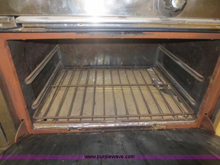 image for item BA9433 Garland ten burner top natural gas stove