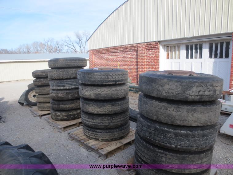image for item BA9434 Assorted tires and wheels