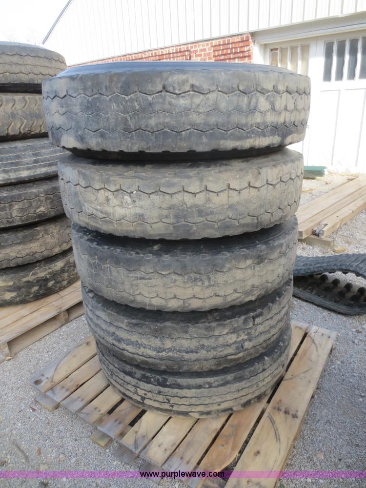 image for item BA9434 Assorted tires and wheels