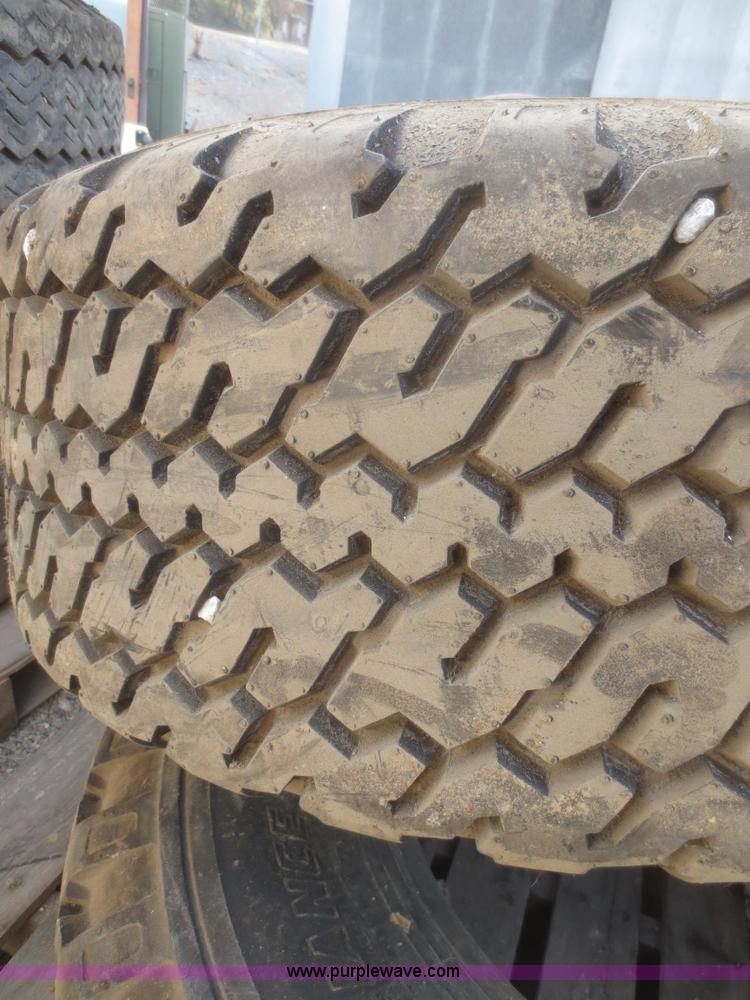 image for item BA9434 Assorted tires and wheels