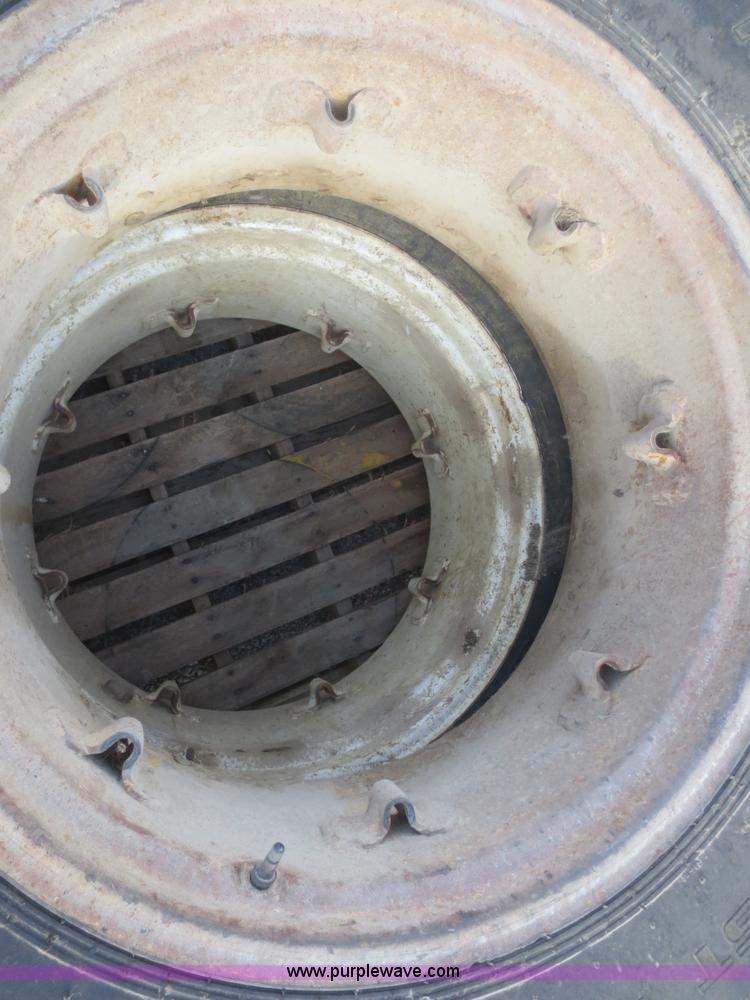 image for item BA9435 Assorted tires and wheels