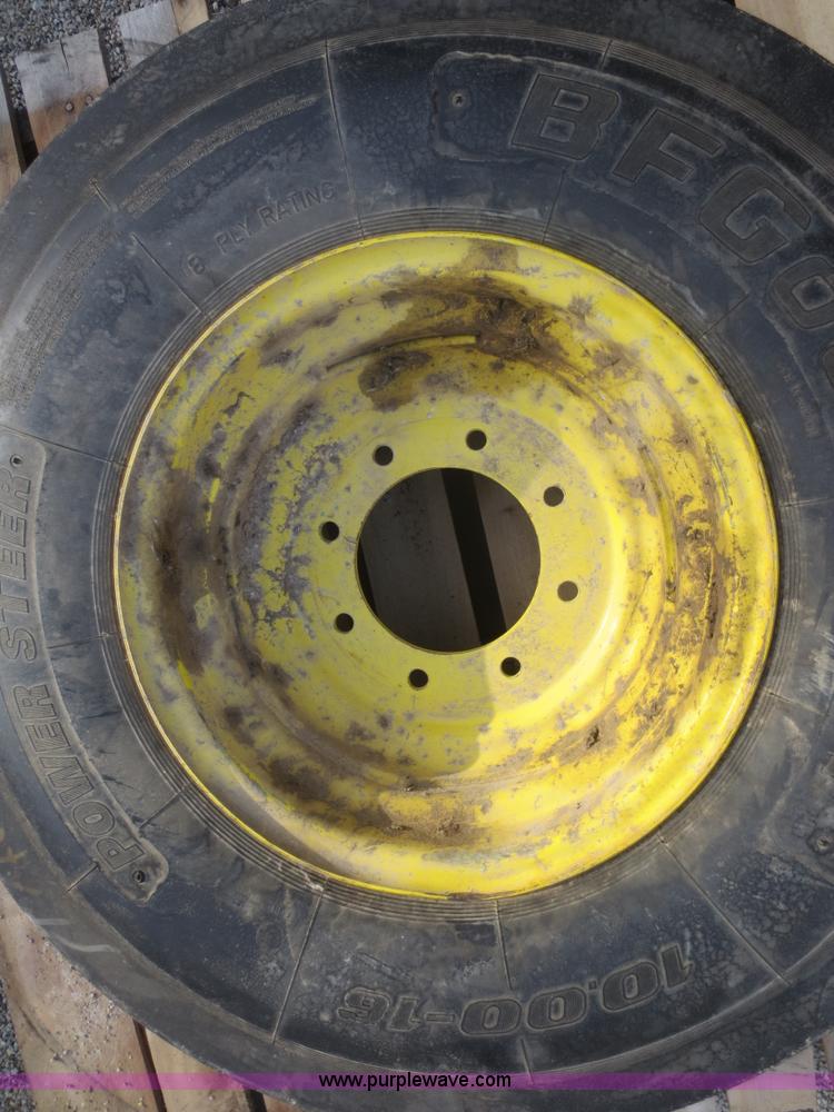 image for item BA9435 Assorted tires and wheels