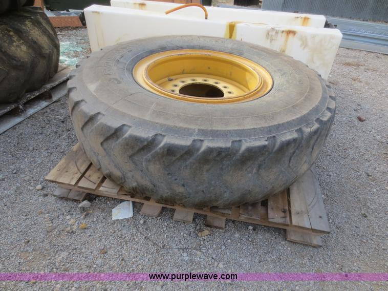 image for item BA9436 Galaxy Rock Lug 14.00R24 motor grader tires