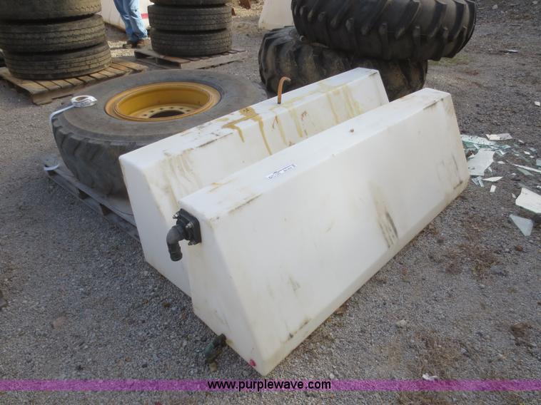 image for item BA9437 (7) 100 gallon fiberglass tanks