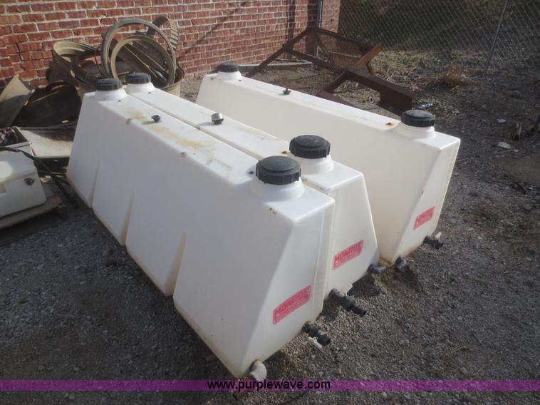 image for item BA9437 (7) 100 gallon fiberglass tanks