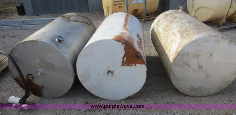 image for item BA9438 (3) steel tanks