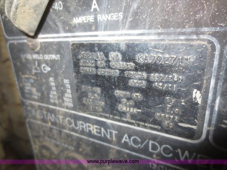 image for item BA9442 Miller AEAD-200LE constant current AC/DC welder/generator