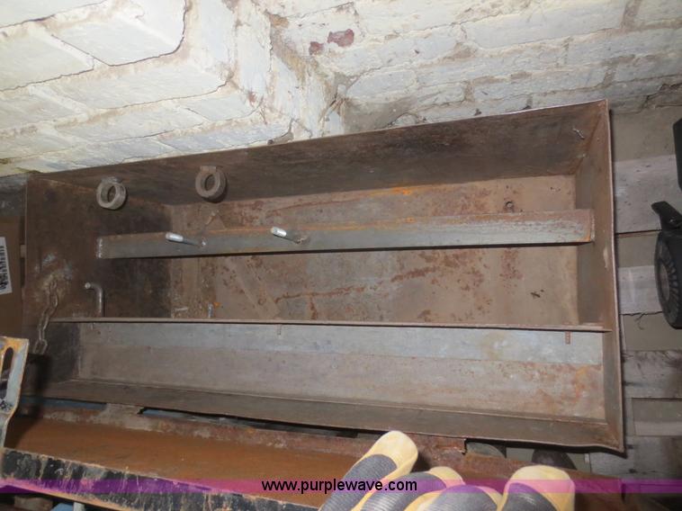 image for item BA9442 Miller AEAD-200LE constant current AC/DC welder/generator