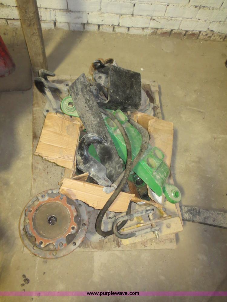 image for item BA9444 Assorted items