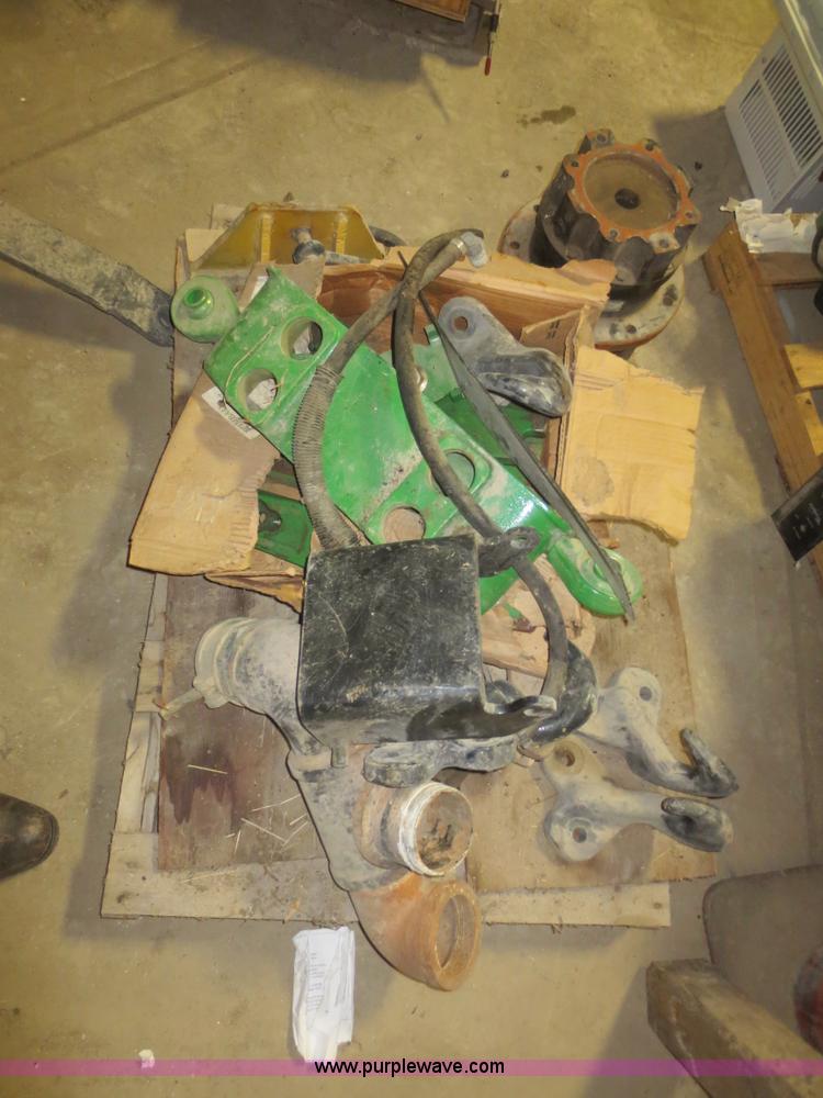 image for item BA9444 Assorted items