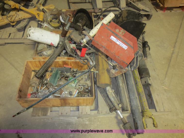 image for item BA9444 Assorted items