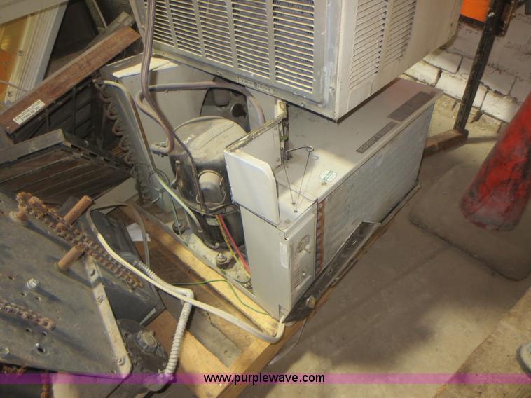 image for item BA9445 Assorted items