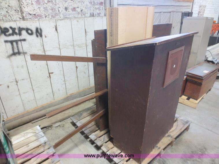 image for item BA9446 Assorted items