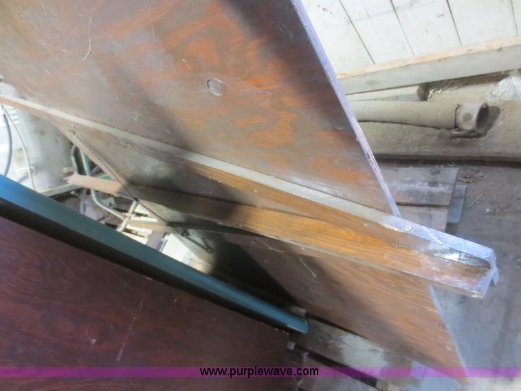 image for item BA9446 Assorted items