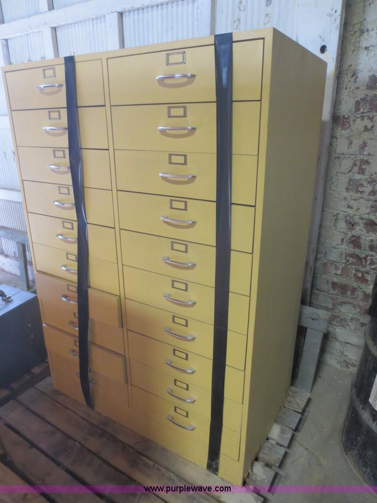 image for item BA9446 Assorted items