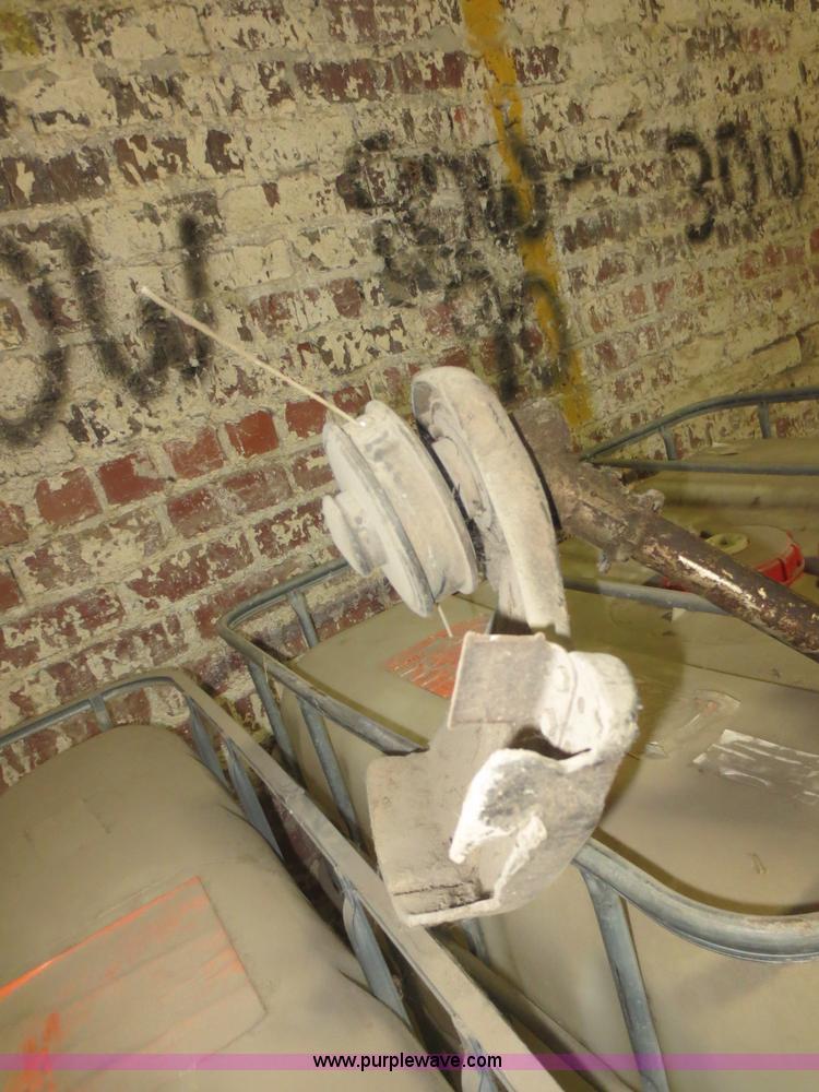 image for item BA9449 Assorted lawn and garden equipment