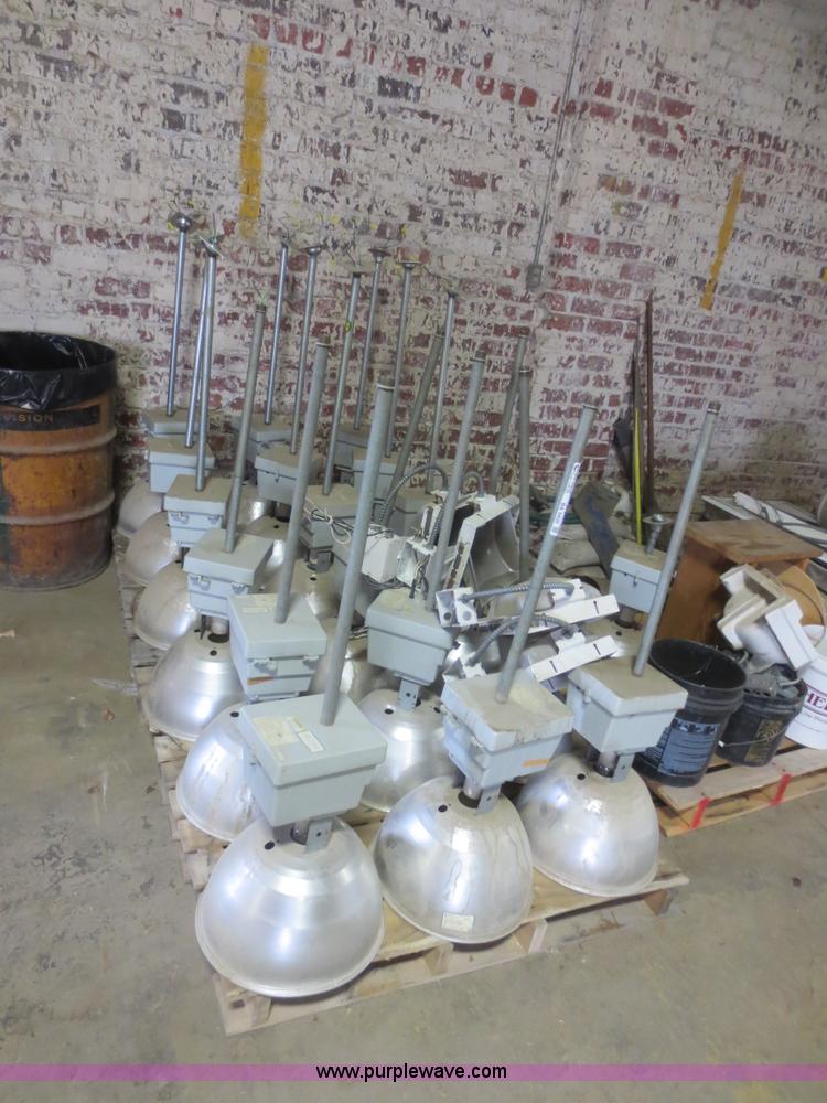 image for item BA9450 (22) lights