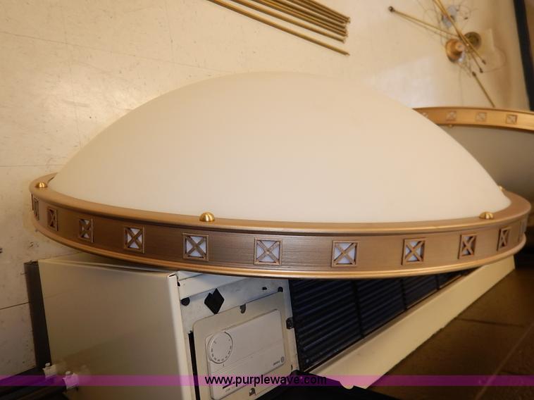 image for item BC9994 (2) hanging ceiling lights