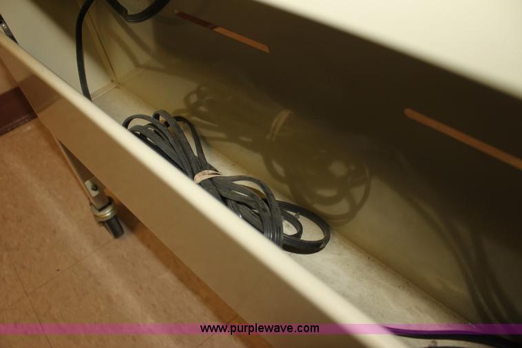 image for item D1318 (10) computer desks