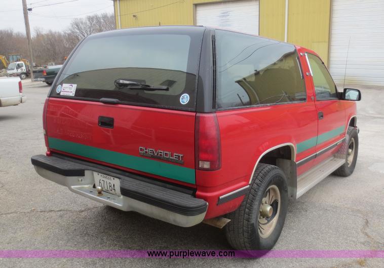 image for item D2217 1992 Chevrolet K1500 Blazer SUV