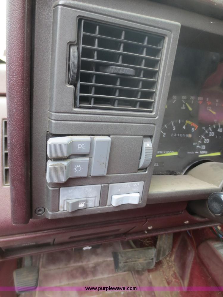 image for item D2217 1992 Chevrolet K1500 Blazer SUV