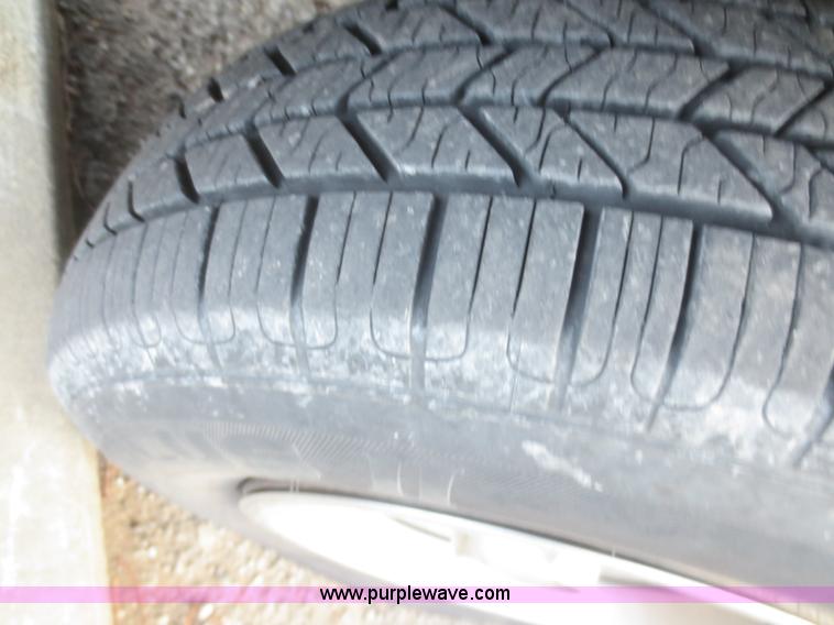 image for item D2222 1991 Ford F150 pickup truck