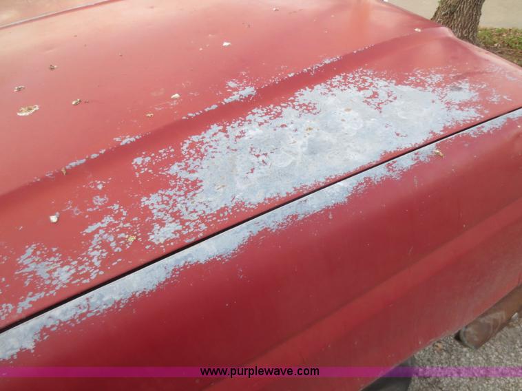 image for item D2222 1991 Ford F150 pickup truck