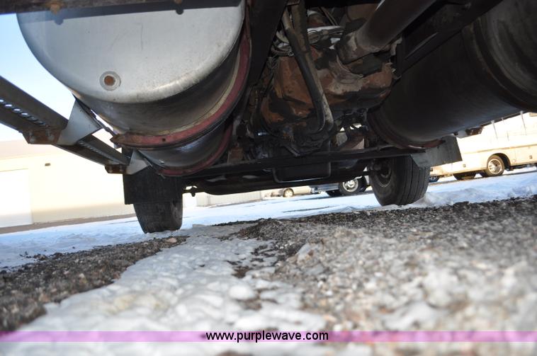 image for item F2113 1993 Western Star 4934F semi truck