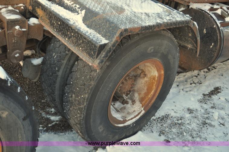 image for item F2114 1975 GMC Astro 95 semi truck