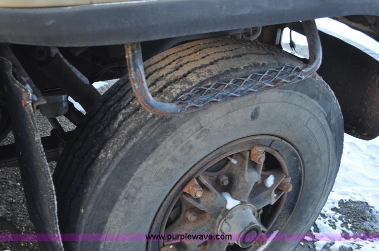 image for item F2114 1975 GMC Astro 95 semi truck