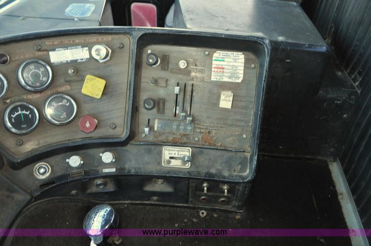 image for item F2114 1975 GMC Astro 95 semi truck