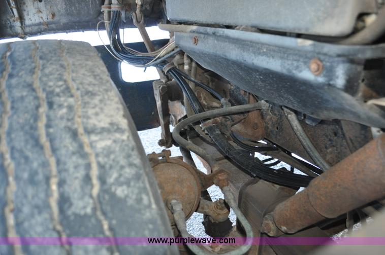 image for item F2114 1975 GMC Astro 95 semi truck