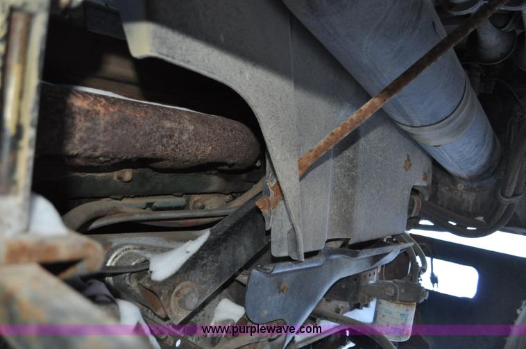 image for item F2114 1975 GMC Astro 95 semi truck