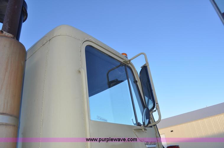 image for item F2114 1975 GMC Astro 95 semi truck