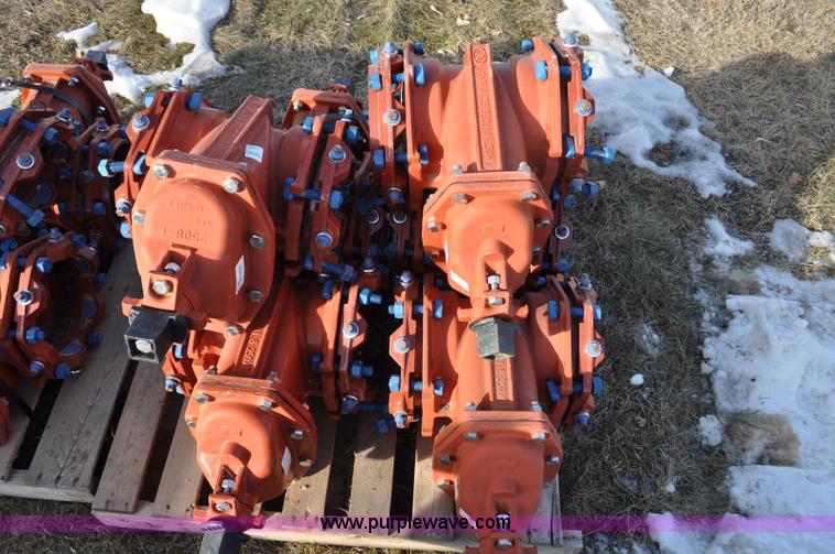 image for item F2121 (11) Waterous Co. American Flow Control fire main valves