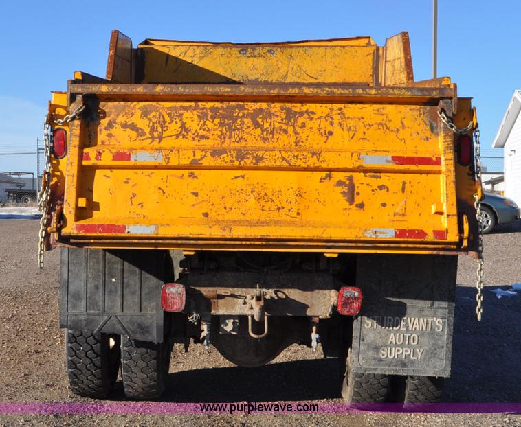 image for item F2162 1991 International 4900 dump truck