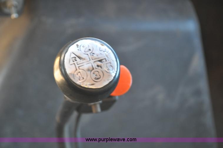 image for item F2162 1991 International 4900 dump truck